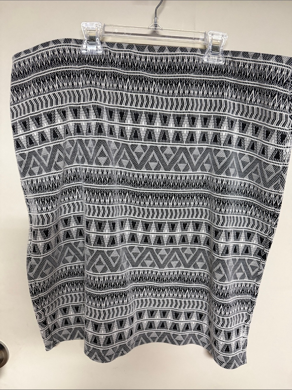 Black & White Geo-Print Midi Skirt